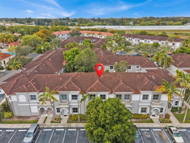 4956 SW 140th Ter 10, Miramar, FL 33027