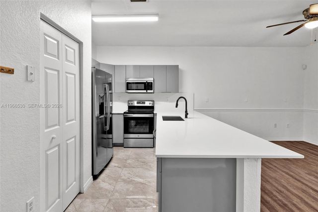 4956 SW 140th Ter 10, Miramar, FL 33027