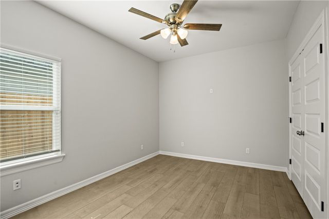 509 W Ragland Ave, Kingsville, TX 78363