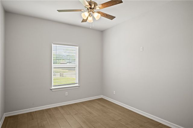 509 W Ragland Ave, Kingsville, TX 78363