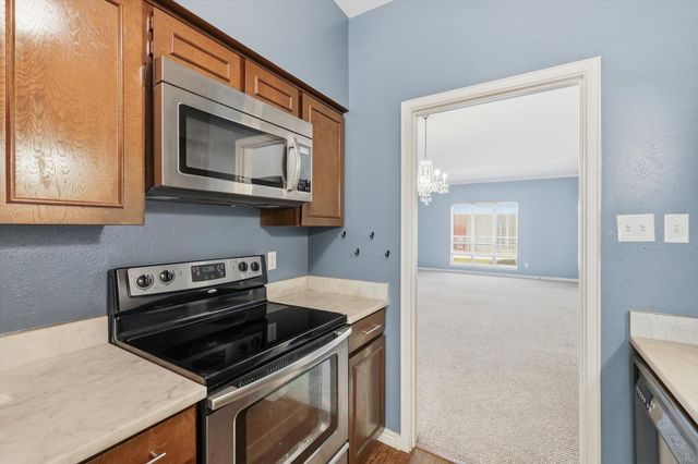 4320 Bellaire Drive S 240W, Fort Worth, TX 76109