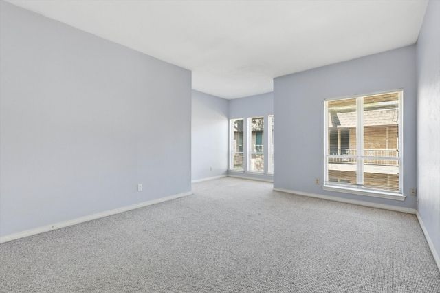 4320 Bellaire Drive S 240W, Fort Worth, TX 76109