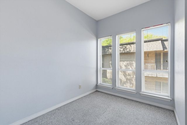 4320 Bellaire Drive S 240W, Fort Worth, TX 76109