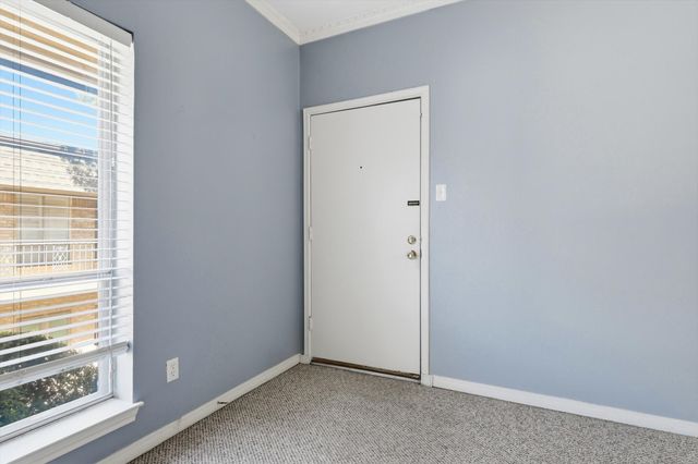 4320 Bellaire Drive S 240W, Fort Worth, TX 76109