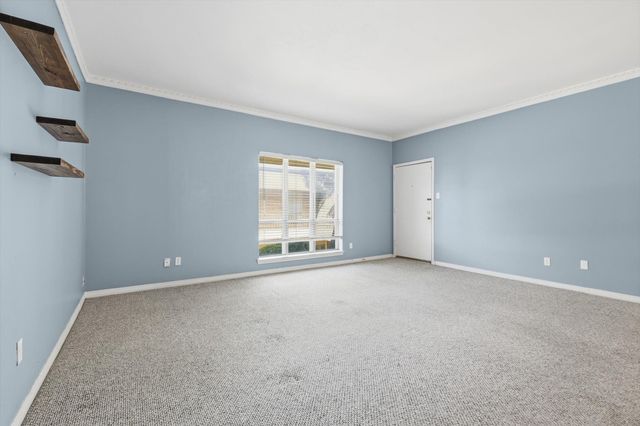 4320 Bellaire Drive S 240W, Fort Worth, TX 76109