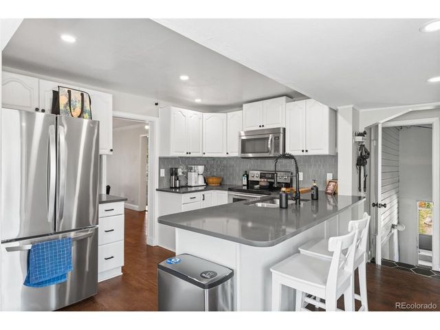 1111 E Dartmouth Ave, Englewood, CO 80113