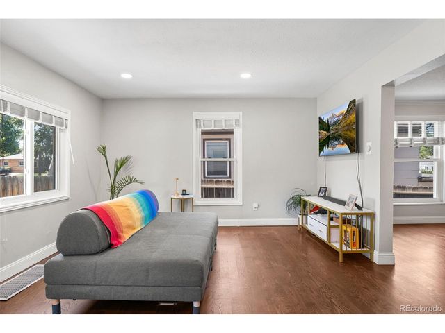 1111 E Dartmouth Ave, Englewood, CO 80113