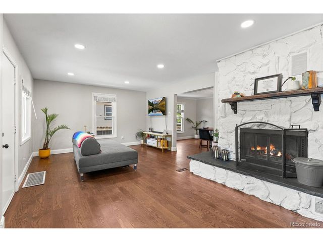 1111 E Dartmouth Ave, Englewood, CO 80113