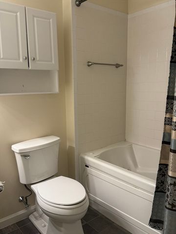 104 Gazebo Circle 104, Reading, MA 01867