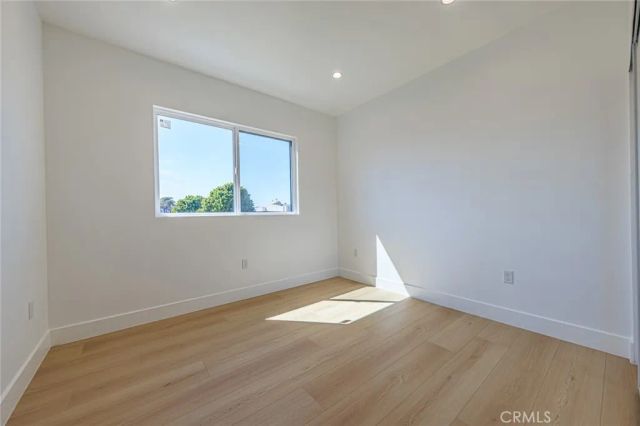 2426 S West View Street A, Los Angeles, CA 90016