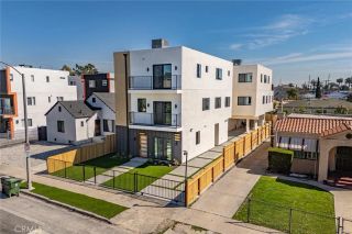 2426 S West View Street A, Los Angeles, CA 90016