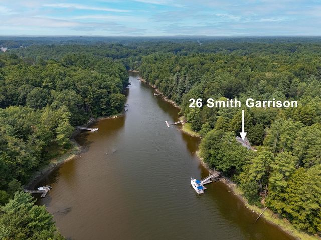 26 Smith Garrison Road, Newmarket, NH 03857