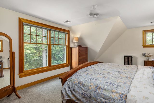 26 Smith Garrison Road, Newmarket, NH 03857