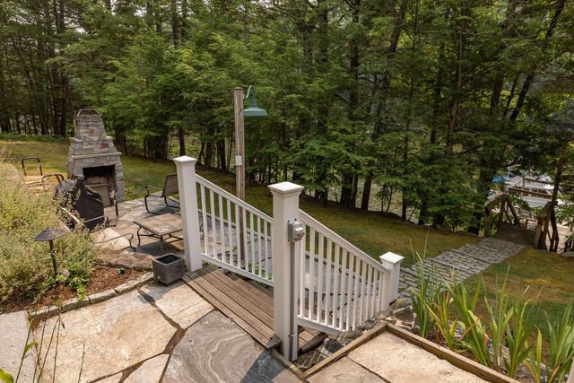 26 Smith Garrison Road, Newmarket, NH 03857