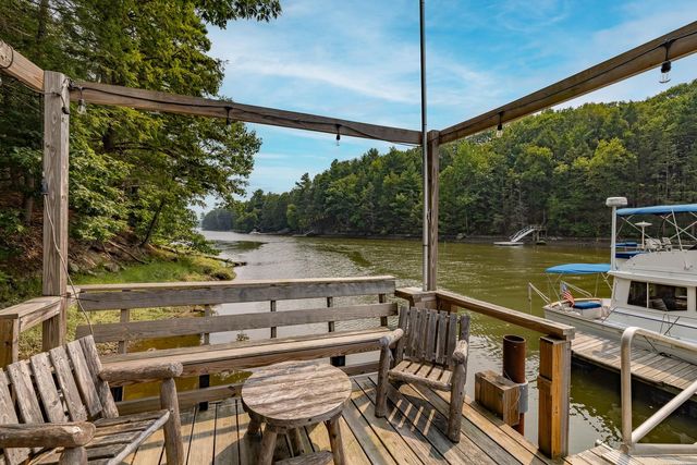 26 Smith Garrison Road, Newmarket, NH 03857