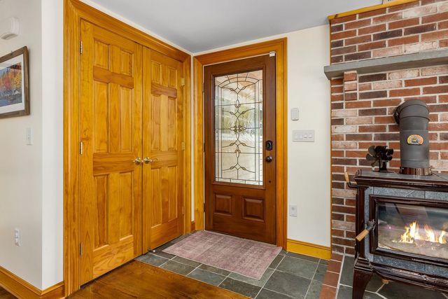 26 Smith Garrison Road, Newmarket, NH 03857