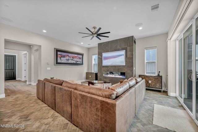 6103 S Pleasant Oak Trail, Reno, NV 89511