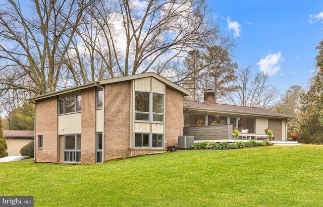 3402 WESSYNTON WAY, Alexandria, VA 22309