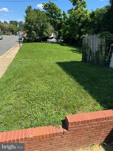 919 S MONROE ST, Arlington, VA 22204