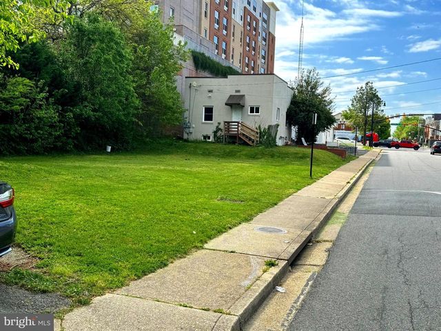 919 S MONROE ST, Arlington, VA 22204