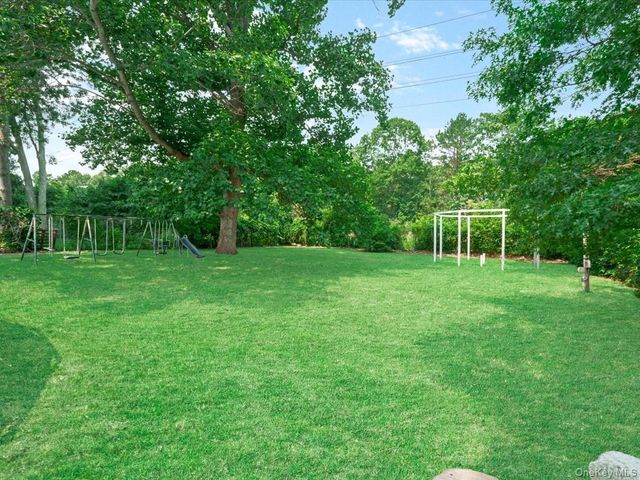 269 Carleton Drive E, Shirley, NY 11967