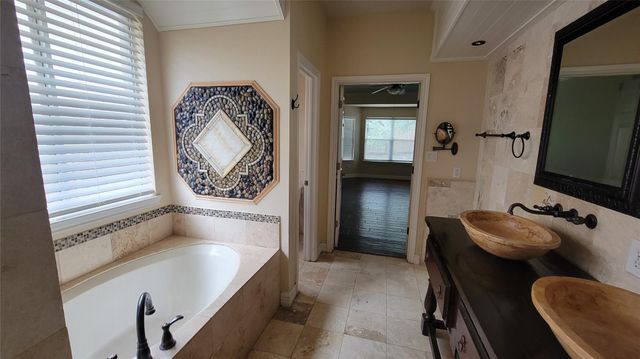 2832 Grimes Ranch RD, Austin, TX 78732