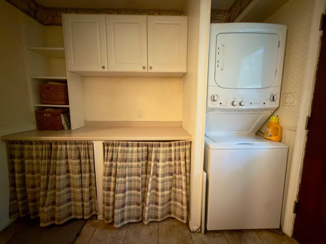 2151 S BROOKFIELD ST, Vineland, NJ 08361