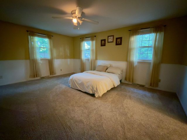 2151 S BROOKFIELD ST, Vineland, NJ 08361