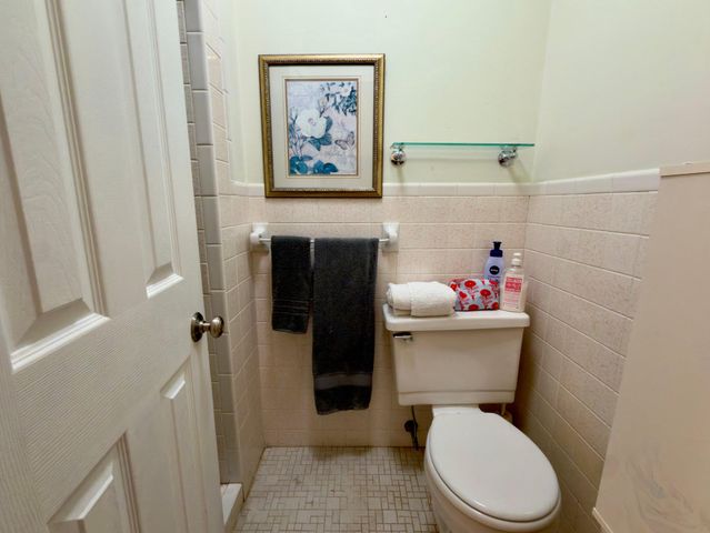 2151 S BROOKFIELD ST, Vineland, NJ 08361