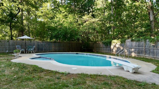 2151 S BROOKFIELD ST, Vineland, NJ 08361