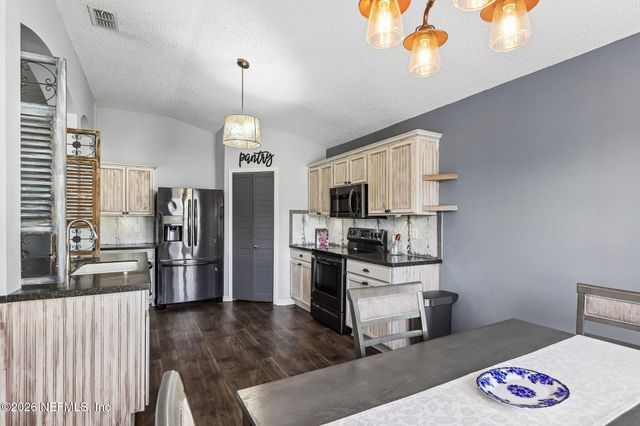 3567 SHREWSBURY Drive, Jacksonville, FL 32226