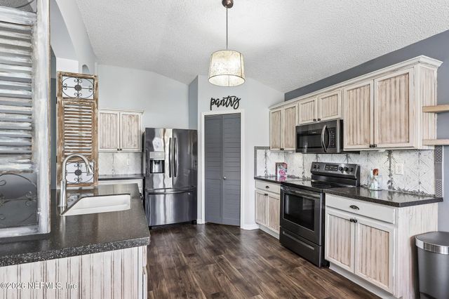 3567 SHREWSBURY Drive, Jacksonville, FL 32226