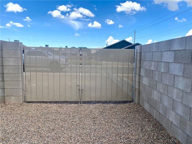 3738 N Miller Street, Kingman, AZ 86409