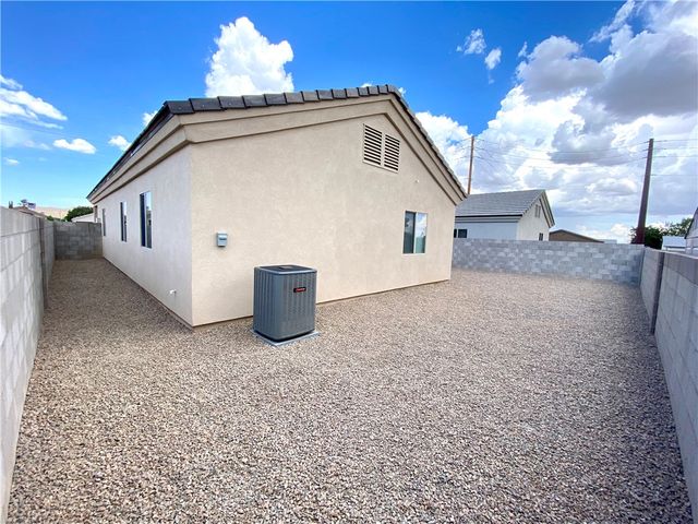 3738 N Miller Street, Kingman, AZ 86409