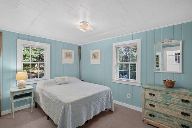 22 Country Lane, Chatham, MA 02659