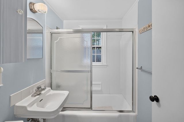 22 Country Lane, Chatham, MA 02659