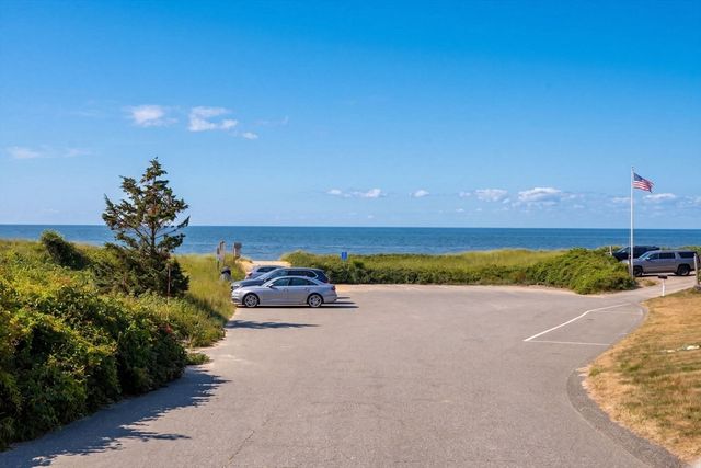 22 Country Lane, Chatham, MA 02659