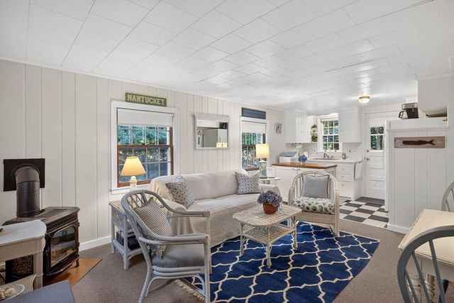 22 Country Lane, Chatham, MA 02659