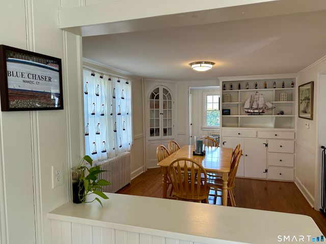 36 Attawan Road, East Lyme, CT 06357