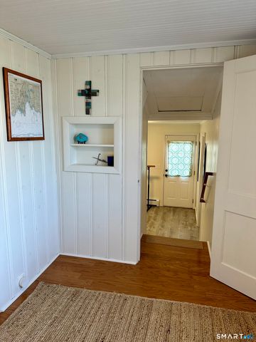 36 Attawan Road, East Lyme, CT 06357