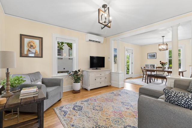 9 Crane Ave, Maynard, MA 01754