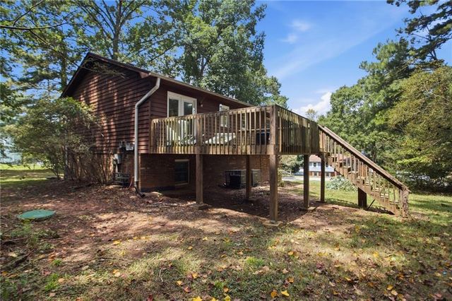 255 Belmont Farms Drive, Ellenwood, GA 30294