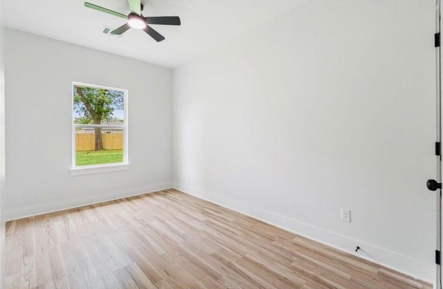 1615 Dolly Wright Street B, Houston, TX 77088