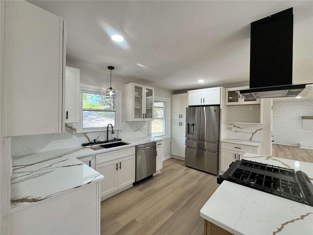 1720 Starlight Drive, Marietta, GA 30062