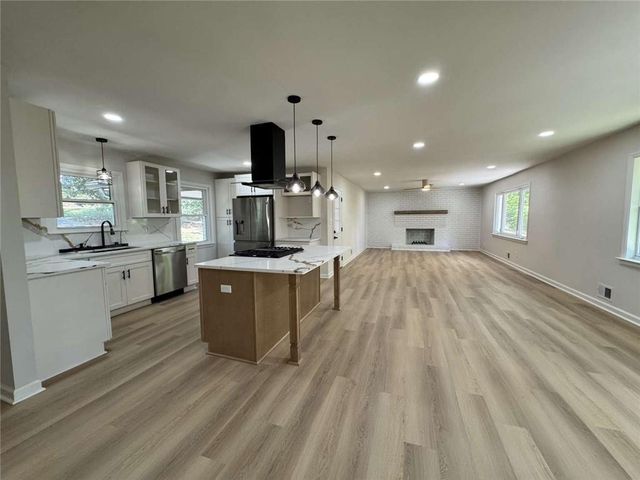 1720 Starlight Drive, Marietta, GA 30062