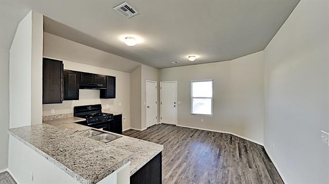 10505 NW 19th Street, Yukon, OK 73099