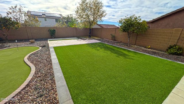 1717 W BUCKHORN Trail, Phoenix, AZ 85085