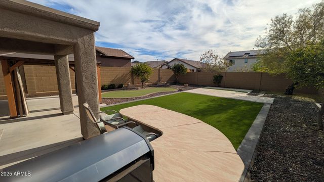1717 W BUCKHORN Trail, Phoenix, AZ 85085