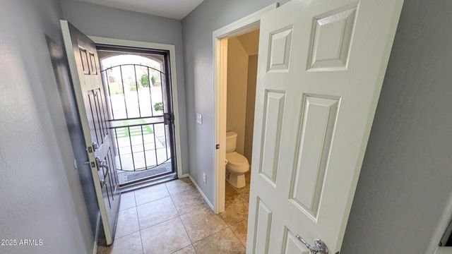 1717 W BUCKHORN Trail, Phoenix, AZ 85085