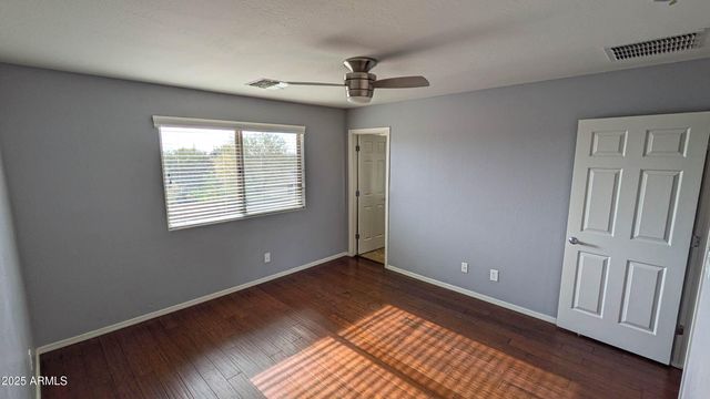 1717 W BUCKHORN Trail, Phoenix, AZ 85085